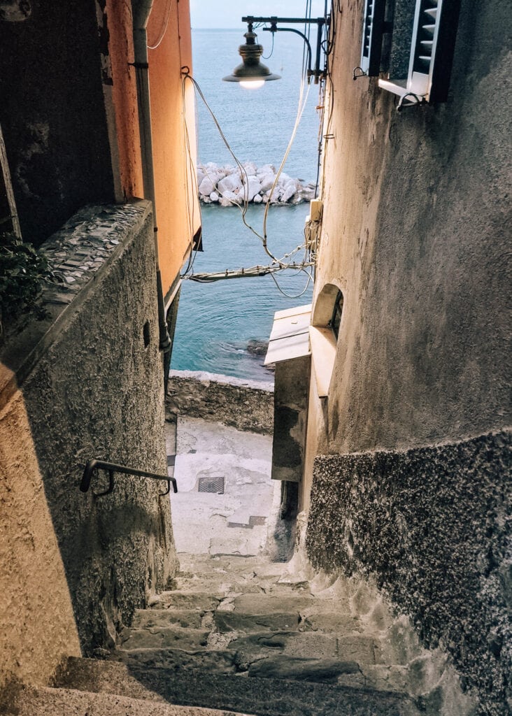 A steep staircase between houses in Riomaggiore.